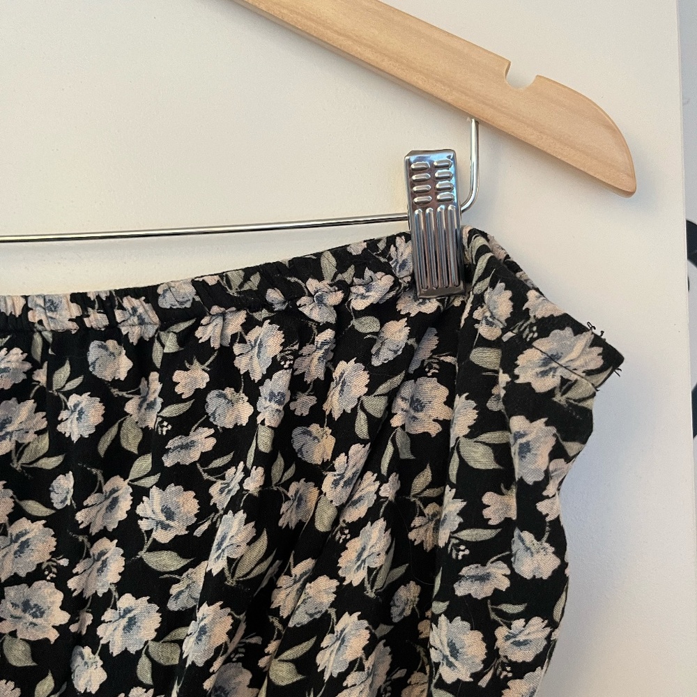 AE XL Floral Strapless Romper
